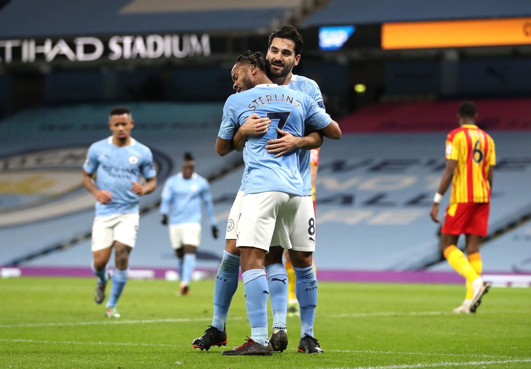 克离开后 克离开后